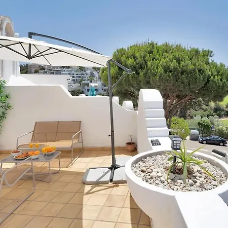 Adosado Con Solarium, Bbq Y Piscina En Las Chapas - Jade 213