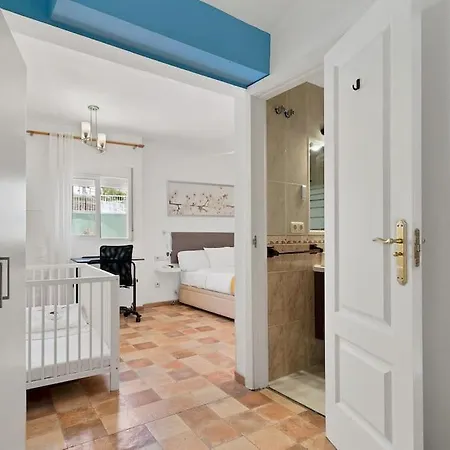 Apartment Adosado Con Solarium, Bbq Y Piscina En Las Chapas - Jade 213 Marbella