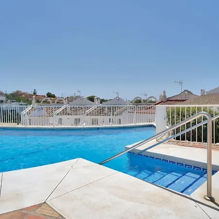 Adosado Con Solarium, Bbq Y Piscina En Las Chapas - Jade 213 Apartment