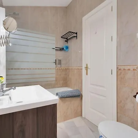 Adosado Con Solarium, Bbq Y Piscina En Las Chapas - Jade 213 Apartment Marbella